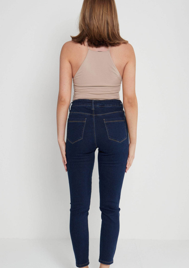 Comfort Stretch Tapered Mid-High Waist Jeans