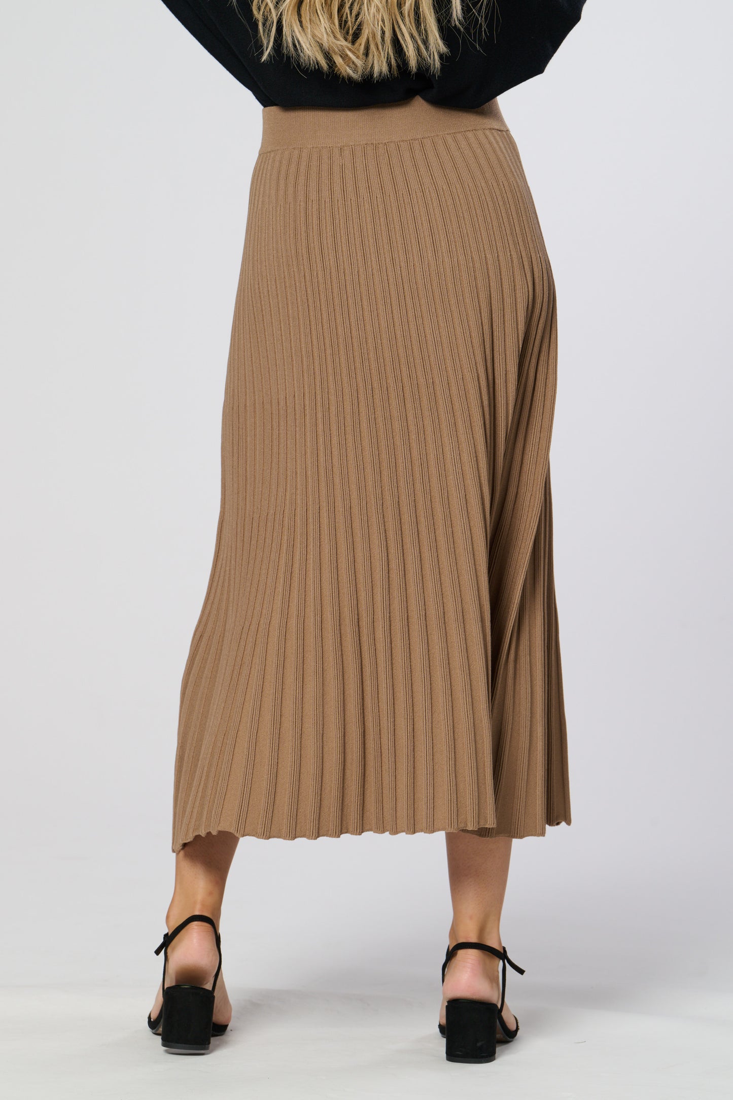 Winter Midi Ribbed Knitted Skirt