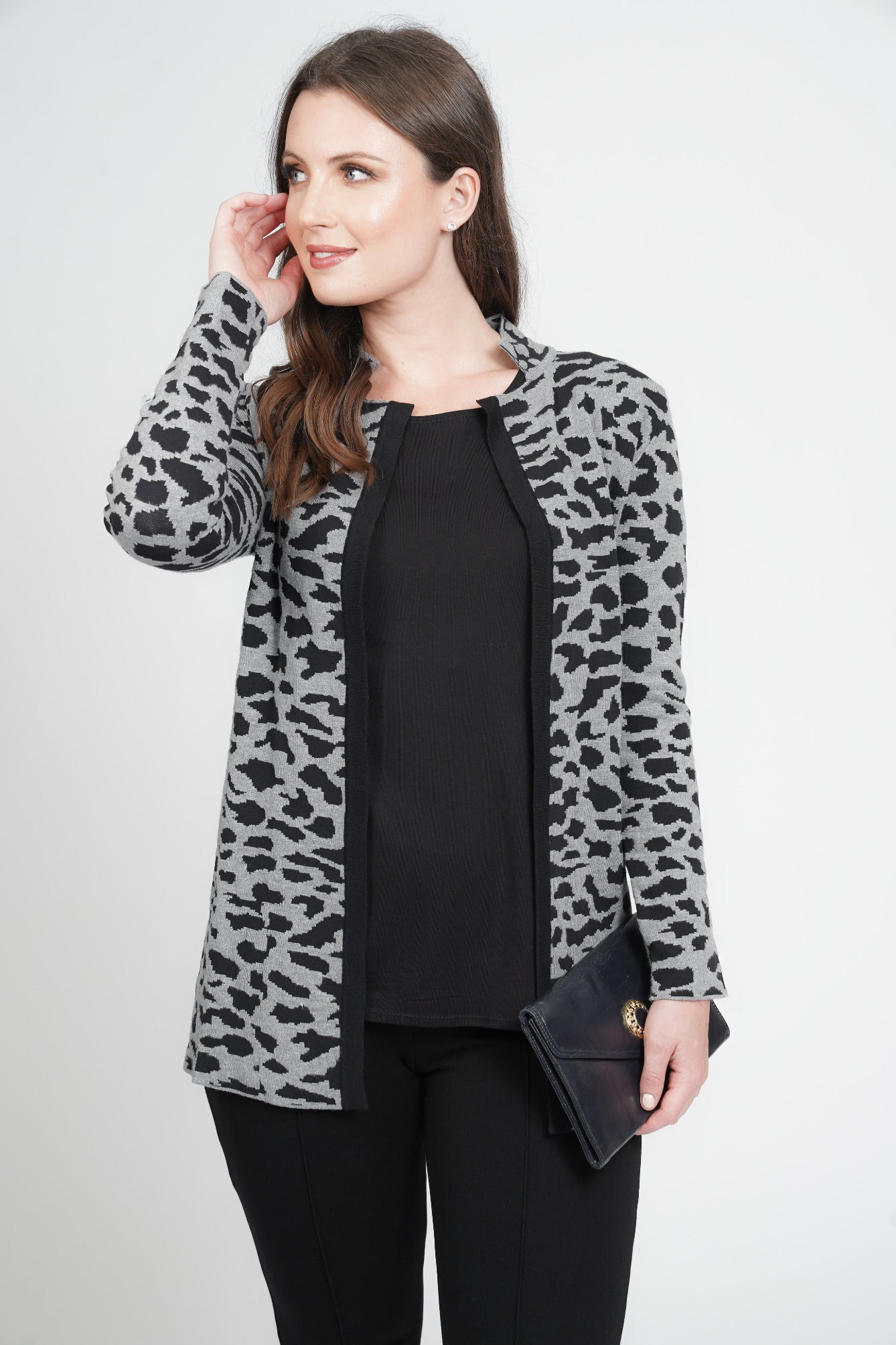 Long Sleeved Animal Knitted Cardigan