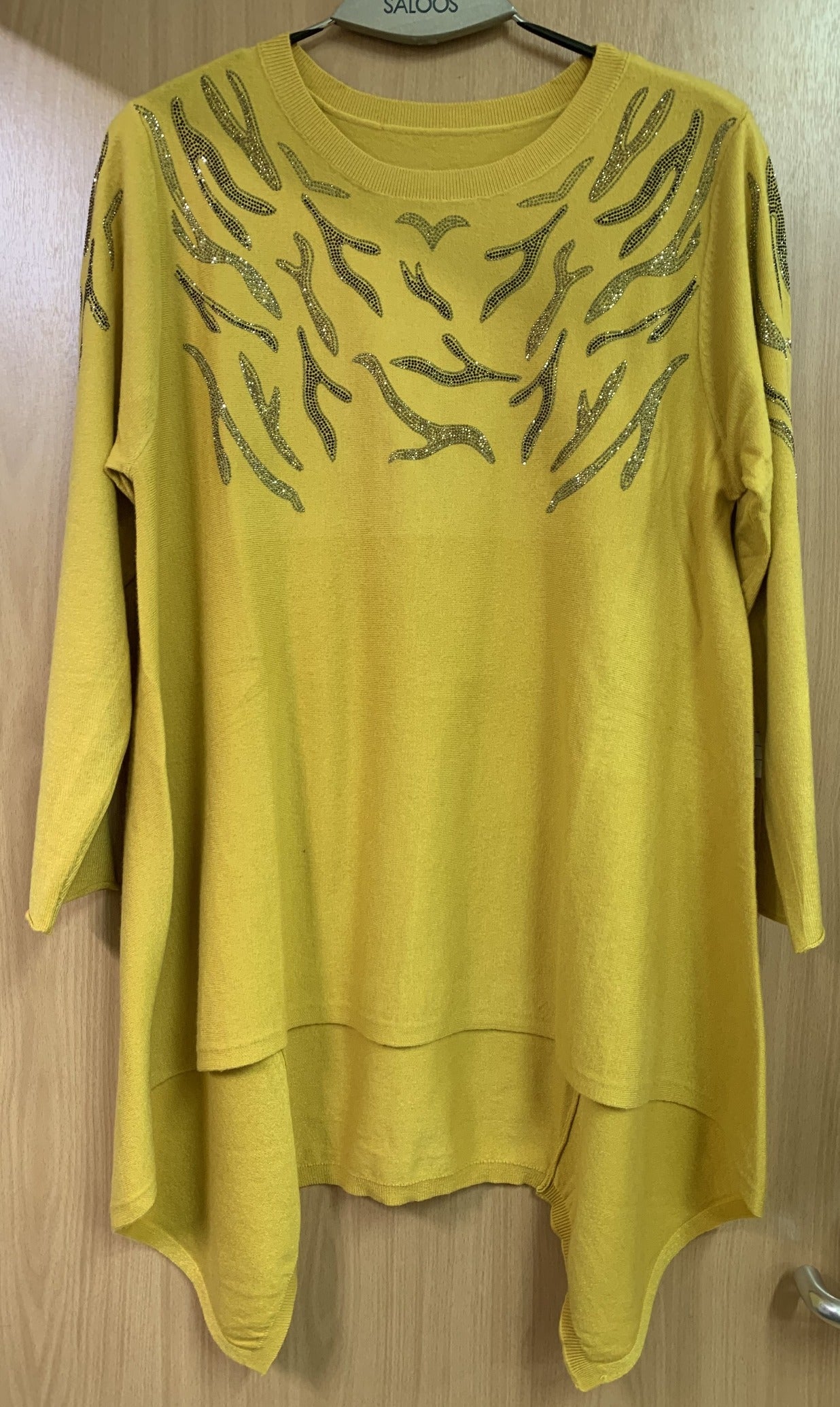 Embellished Pointed Hem Knitted Tunic Top