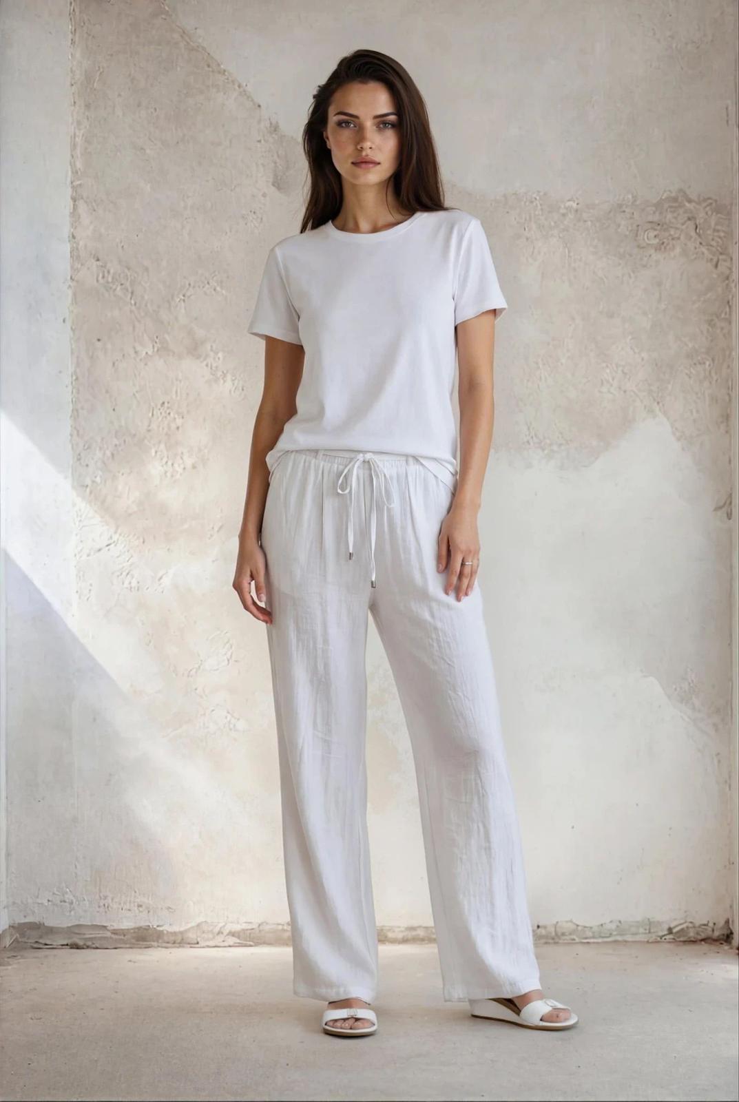 Lightweight Summer Trouser With Belt
