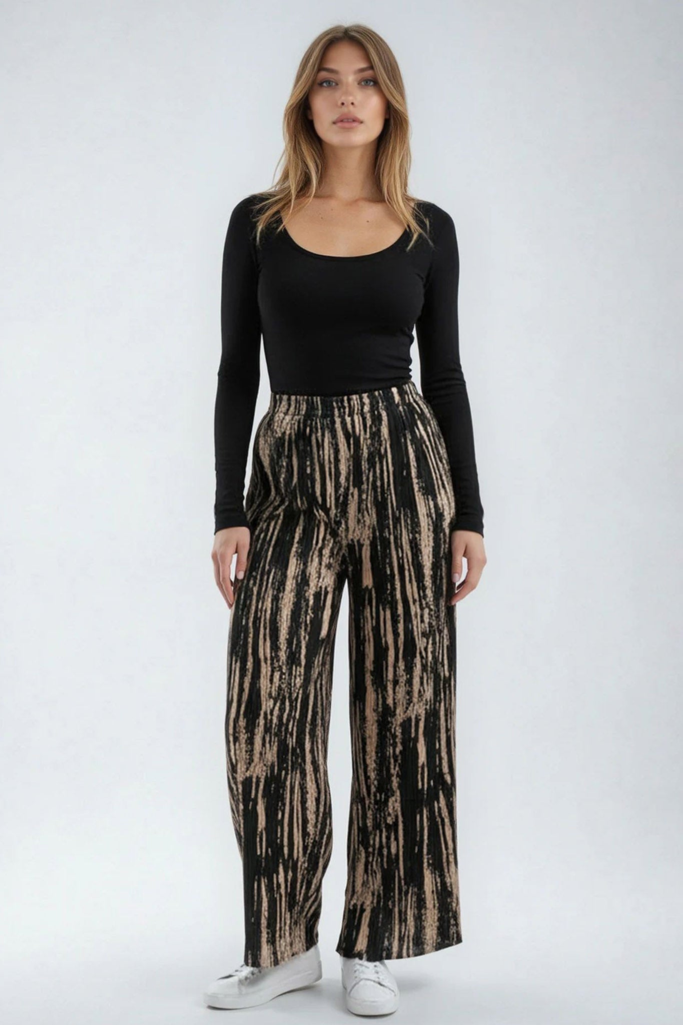Crinkle Pleated Stripe Print Trouser
