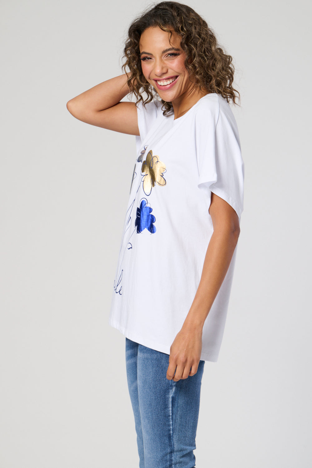 7928-A Oversized Tee Top with metallic floral Motif (Wholesale Pack Of 7) Pre-Order