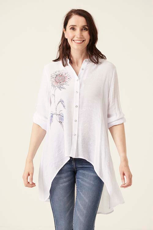 7503-A Dip back, ruched sleeve shirt with floral motif (Wholesale Pack Of 7) Pre-Order