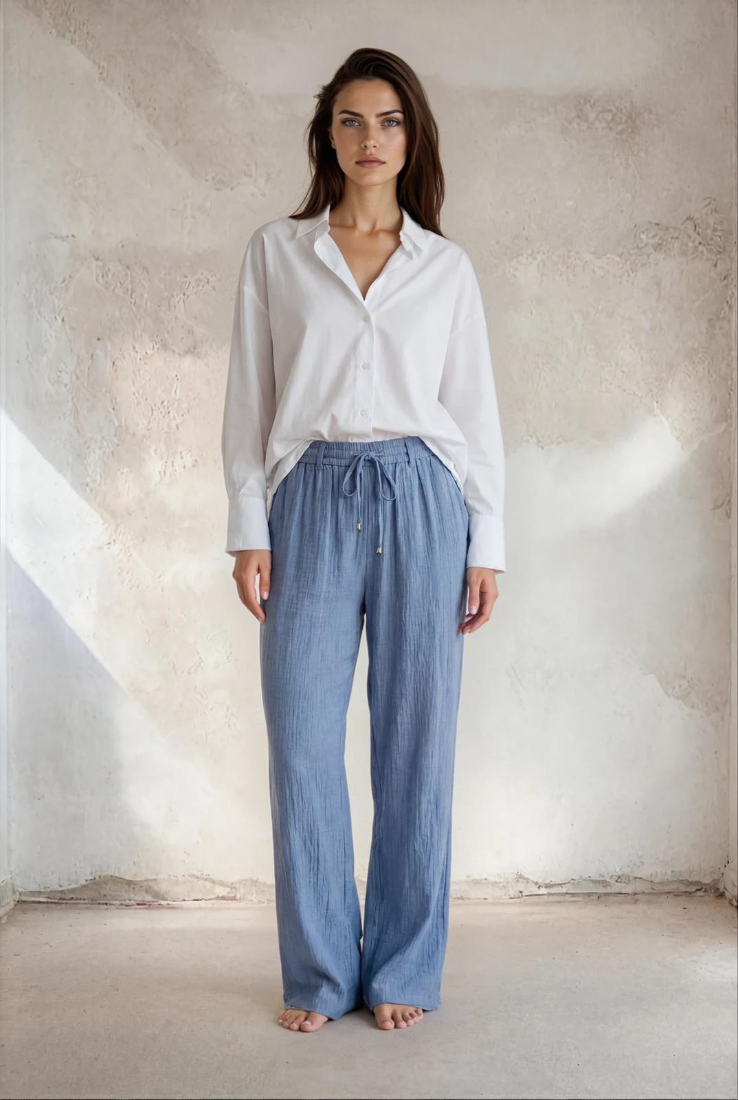 Lightweight Summer Trouser With Belt