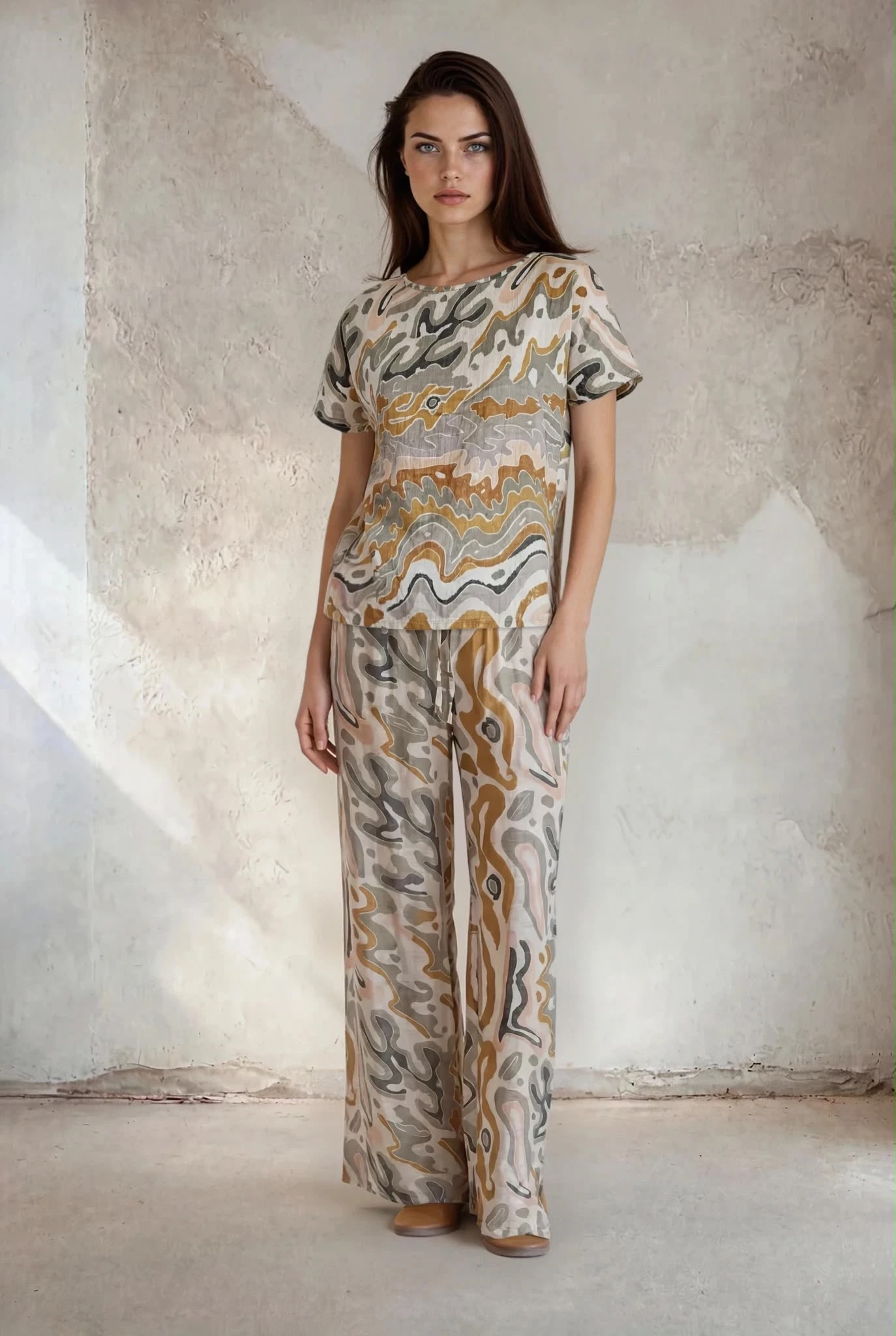 Abstract Printed Short Sleeved Summer Top