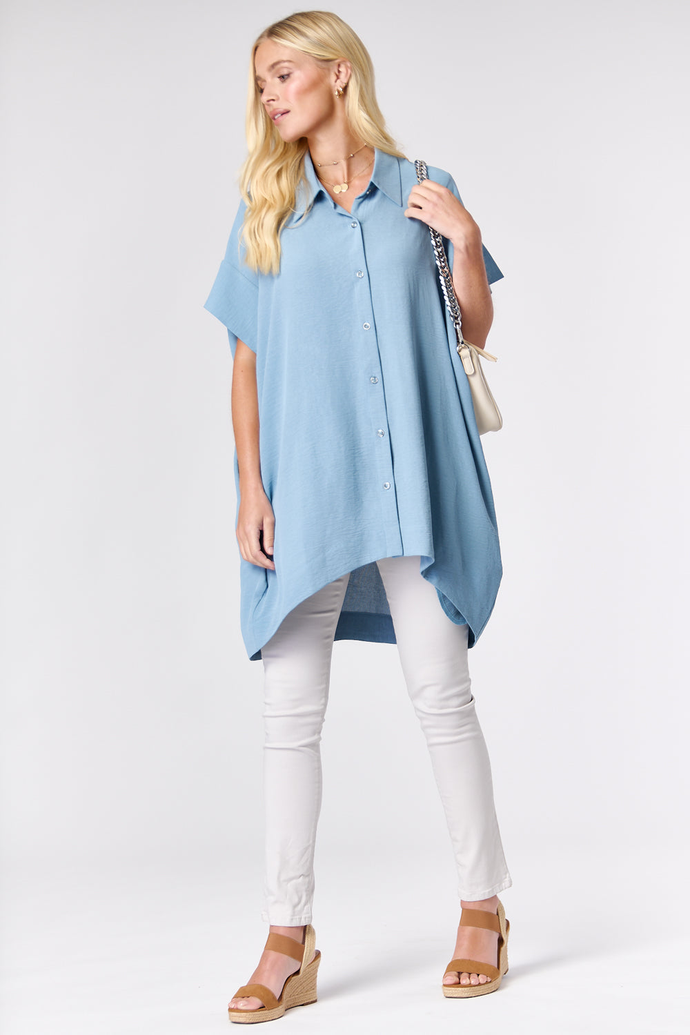 7562-A Oversized tunic with deep cuffs and dip back (Wholesale Pack Of 7) Pre-Order