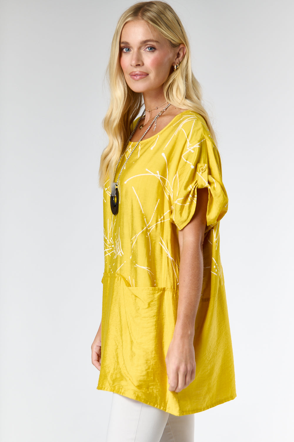 7925-A Printed oversized Top with short ruched sleeves (Wholesale Pack Of 7) Pre-Order